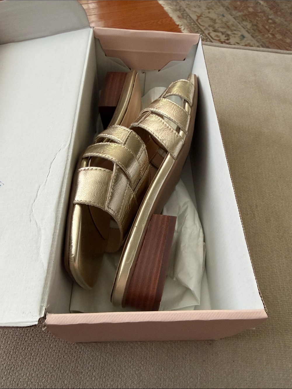 8.5 WIDE Easy Spirit Galanti Gold Metallic Leather Strappy Block Heel Mules